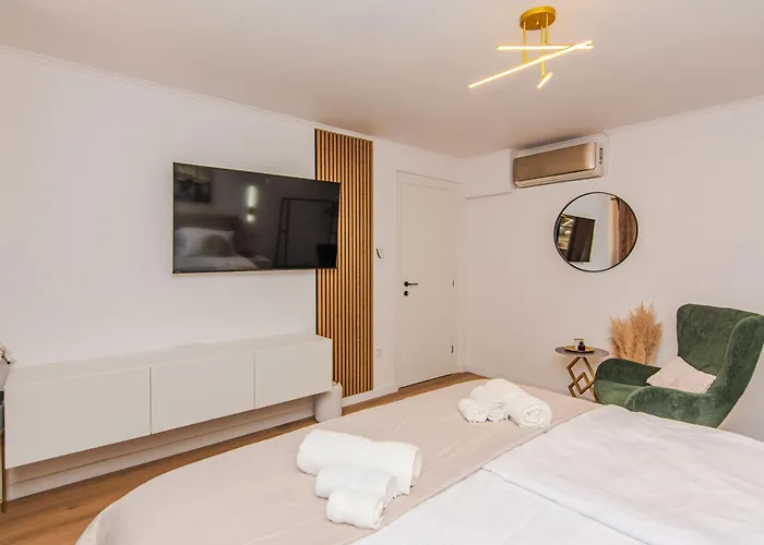 Apartment Centre & Teali Split