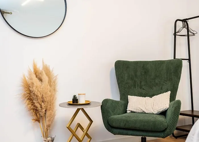 Apartment Centre & Teali