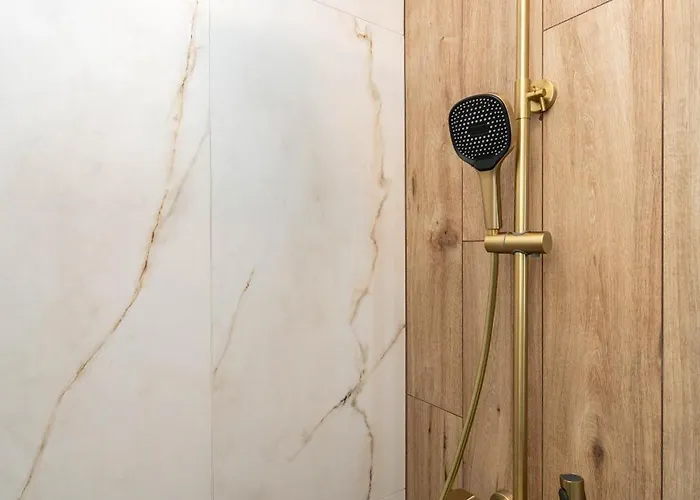 Centre & Teali Apartment