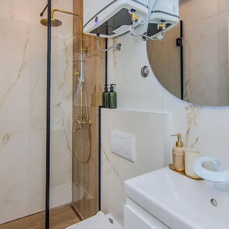 Center & Teali Appartement *