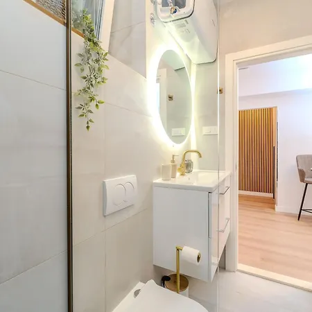 Apartman Centre & Teali *