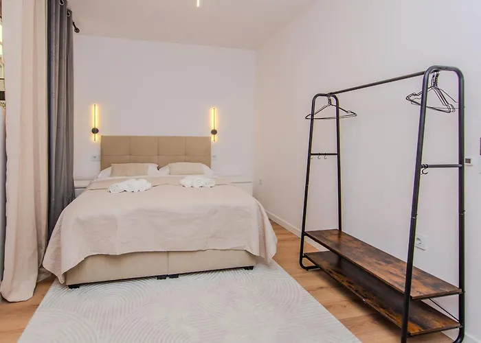 Centre & Teali Appartamento *